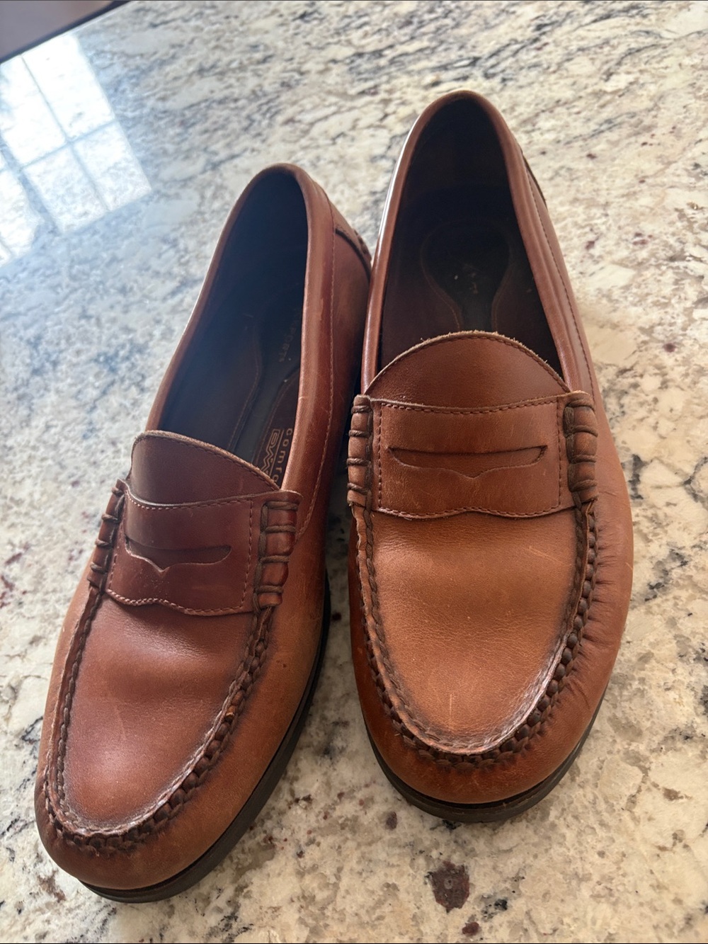 Rockport Men's Tan Leather Penny Loafers